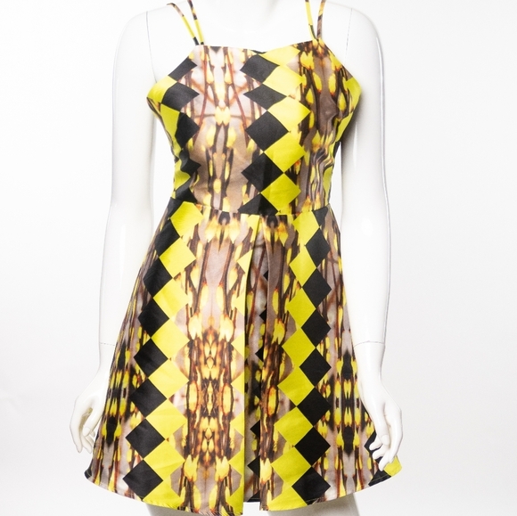 INTRIGUE COUTURE Back Out Geometric Halter Swing Dress - Picture 1 of 11
